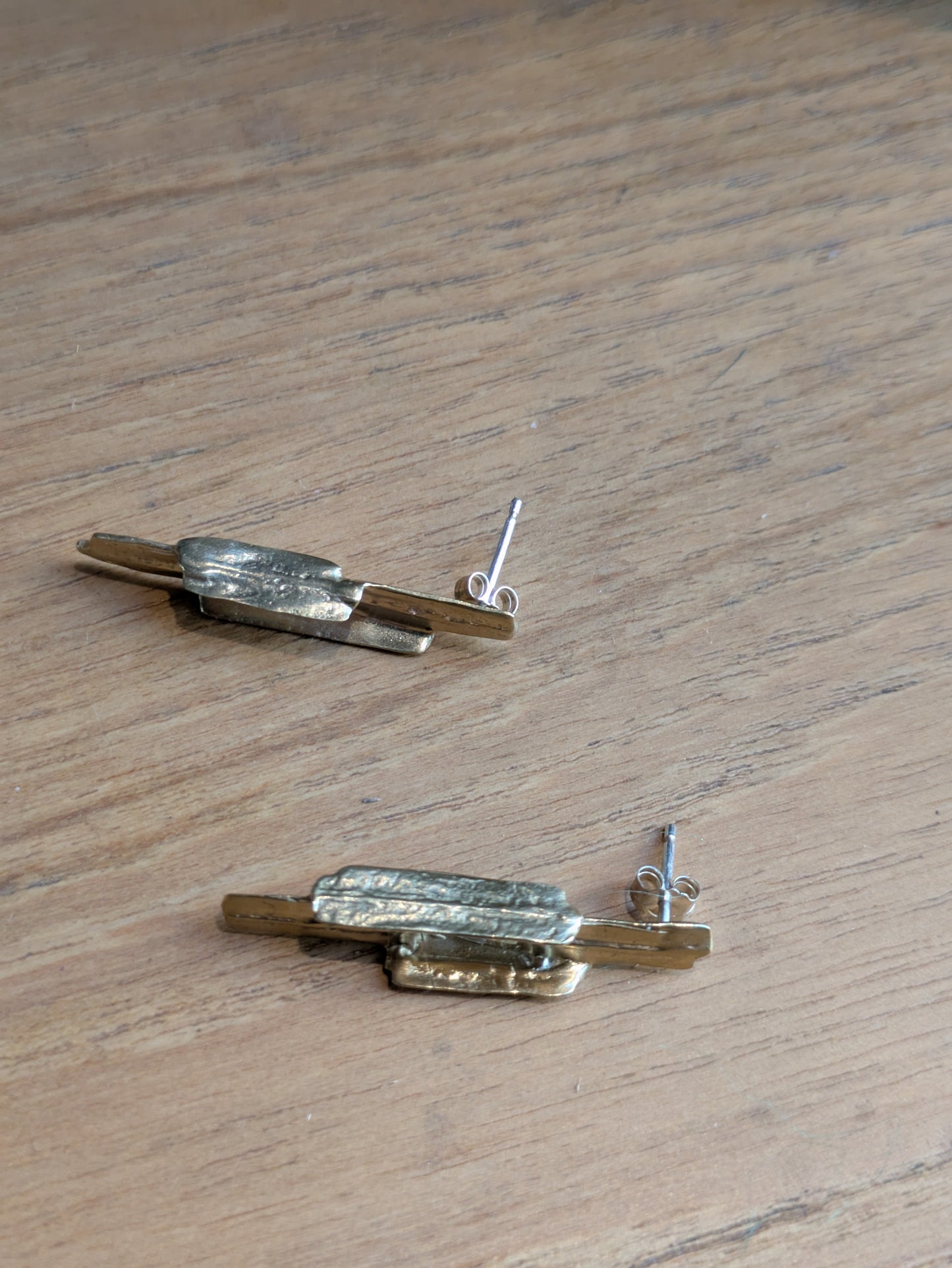 KLLER Alata Mini Trestle Studs Brass